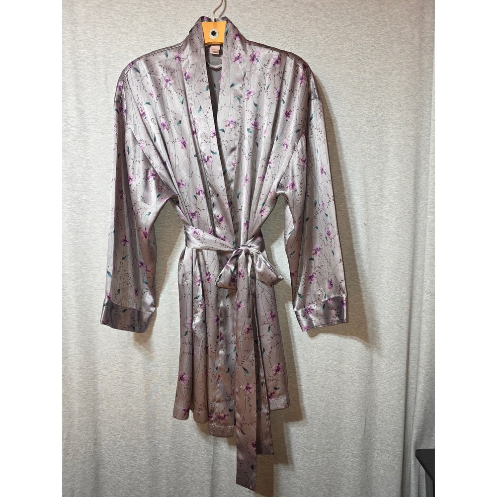 Victoria's Secret Satin Floral Robe Lavender Grey Purple Short Wrap Pockets OS